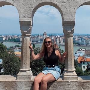 Meet your Posher, Grace